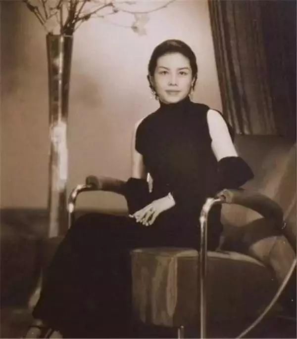 民国佳人排行榜:林徽因第九，上官云珠第六，排第一的是……