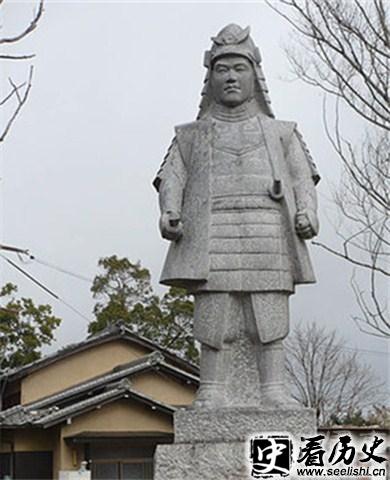 明智光秀雕像