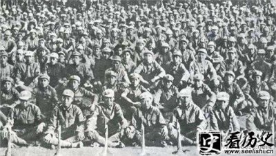 ​百丈关战役是谁指挥的 百丈关战役中张国焘的责任