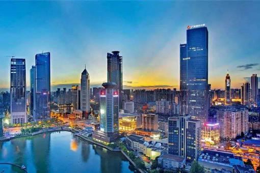 武汉话“个斑马”是什么意思?