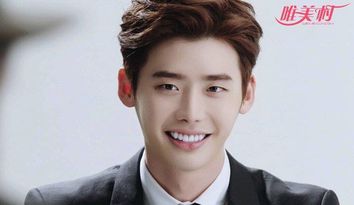 李钟硕脸的变化 李钟硕承认整容前后照片