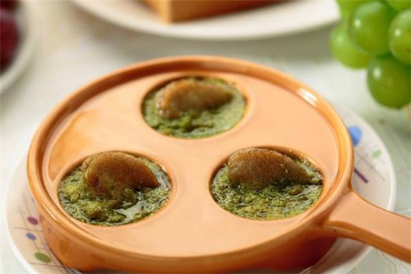 红酒焖蜗牛的做法 红酒焖蜗牛孕妇能吃吗 红酒焖蜗牛的做法 红酒焖蜗牛孕妇能吃吗