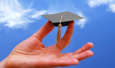 ​本科生将学历改高中收几十个面试邀请