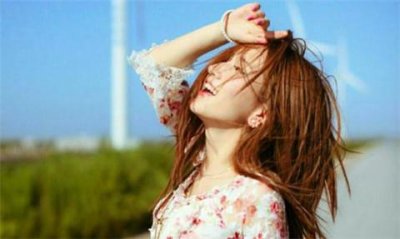 ​怎么吸引女生倒追 如何吸引女人倒追你