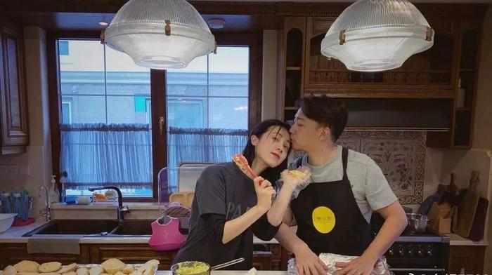 黄磊任贤齐聊天暴露了一个真相:中国有多少虚伪的好男人?