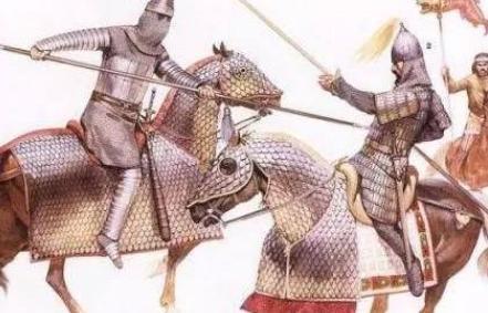 一个男人带着17位女奴隶逃往深山，过了一个世纪，一个帝国重建了