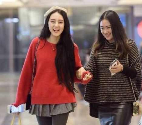 迪丽热巴有个妹妹叫迪丽冷巴？这妹子为了红也真是豁出去了！