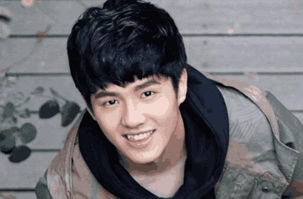 佟丽娅说刘昊然长得像数学系神童, 网友们的评论笑翻众人