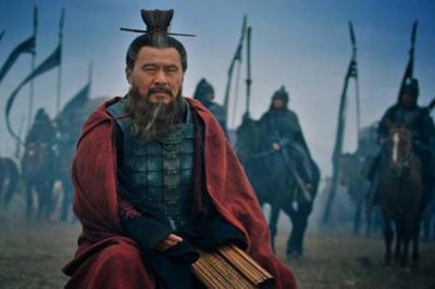 三国演义中说曹操忘恩负义,杀了这个恩人,原来被误解了!