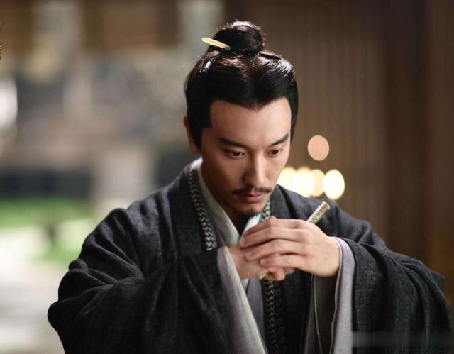 三国武将排名是一吕二赵三典韦，文臣排名是怎样你知道吗