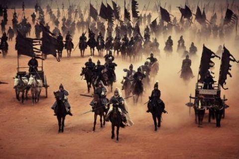 三国中袁术为何敢率先称帝？他有什么资本？