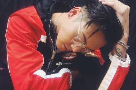 陈伟霆微博上演自我摸头杀,粉丝们一下子都疯了