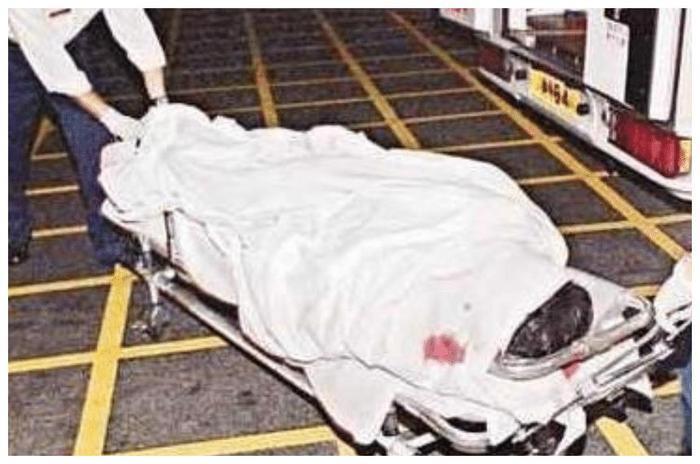 一代天王张国荣陨落，去世后为何没有下葬，曾经的墓地给了他人