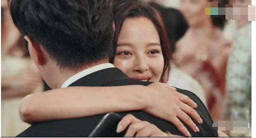 程皓:你的“校花”,其实是一个笑话!