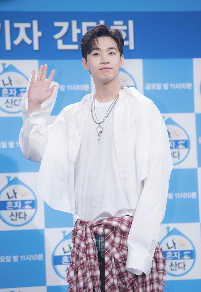 因为名字的问题撕节目组嘉宾,刘宪华的粉丝情商也太低了吧?