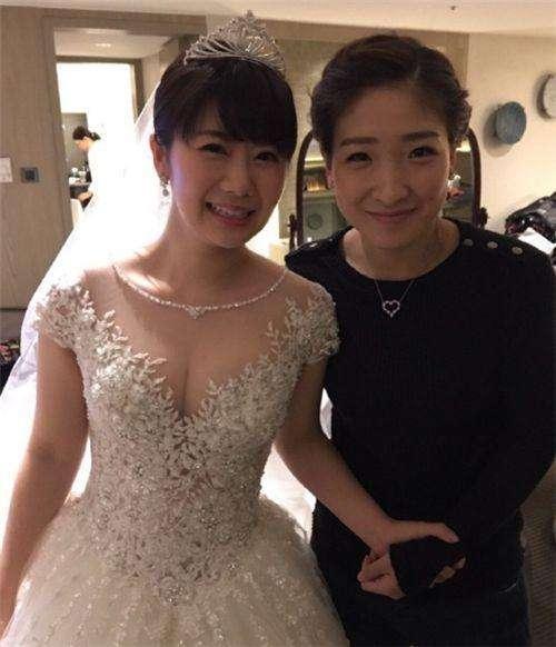 福原爱正式退役, 24年跟拍录像被当做励志片全国播放, 网友落泪