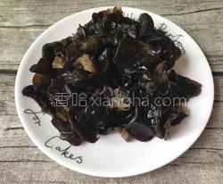 胡萝卜木耳炒肉