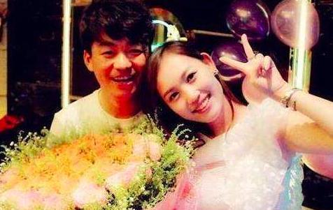 时隔两年,马蓉现身采访:他连我的包包内衣这些东西都要拿出来分