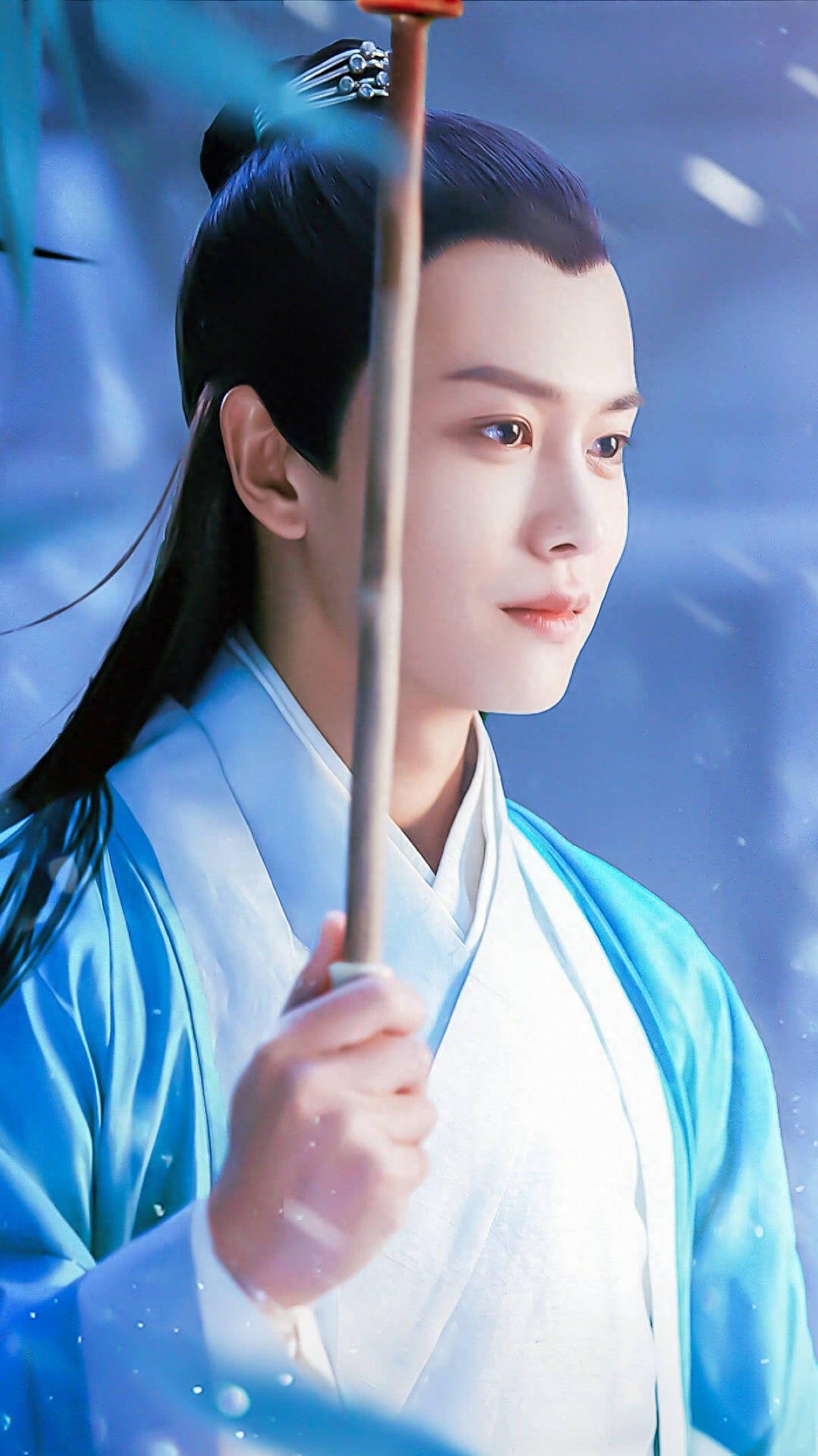 杨紫任嘉伦新剧《天乩之白蛇传说》终于定档,7月9日在爱奇艺播出