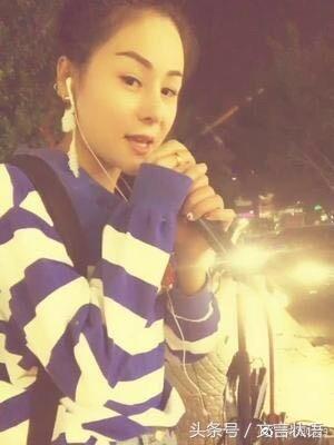 唱着《拥抱你离去》的花姐,演绎了许巍的《曾经的你》(附美照)