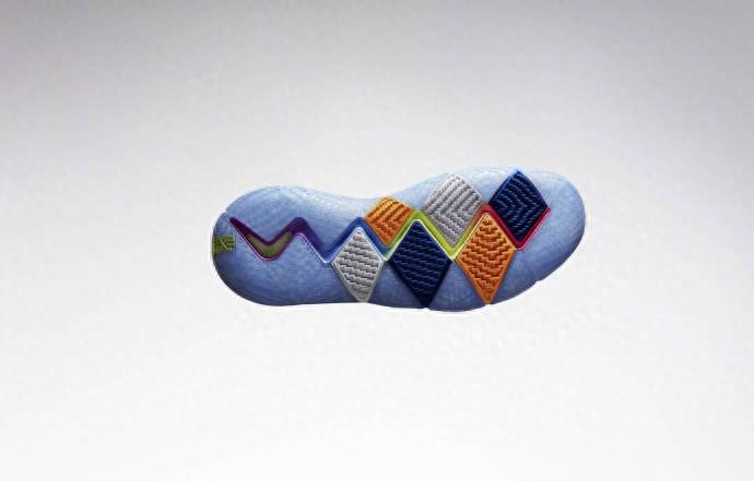 骚气鸳鸯配色,欧文4最贵最稀有的一款,你剁手都买不到的一双鞋