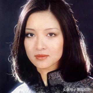 胡因梦集美丽气质与卓越才华于一身,主演《云深不知处》而走红