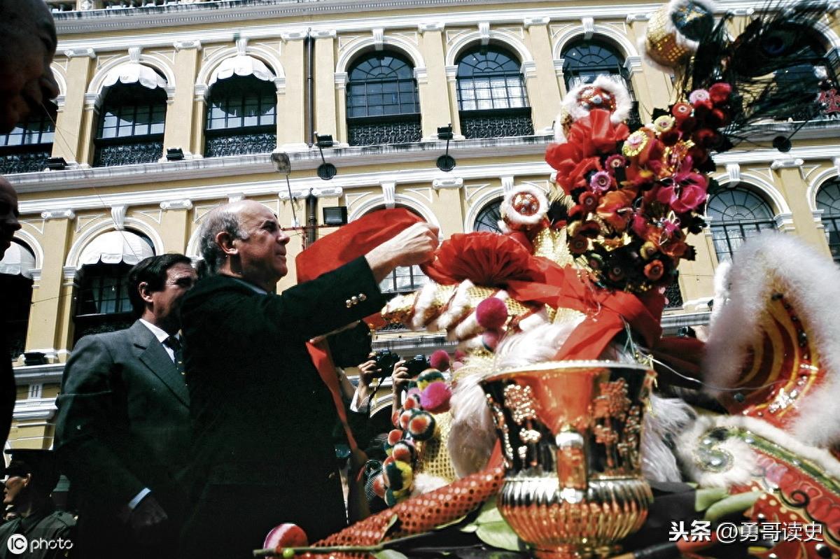老照片里的澳门回归祖国:每一张照片都是珍贵的记忆