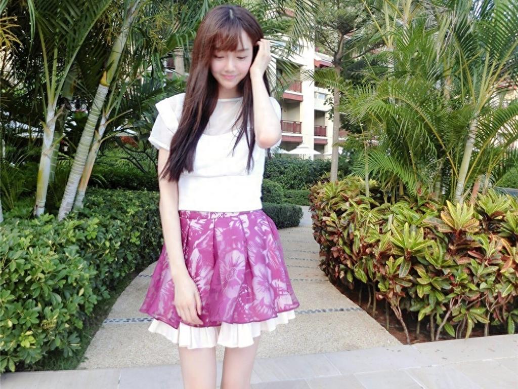 甜美校花韩雨嘉生活照,一炮而红