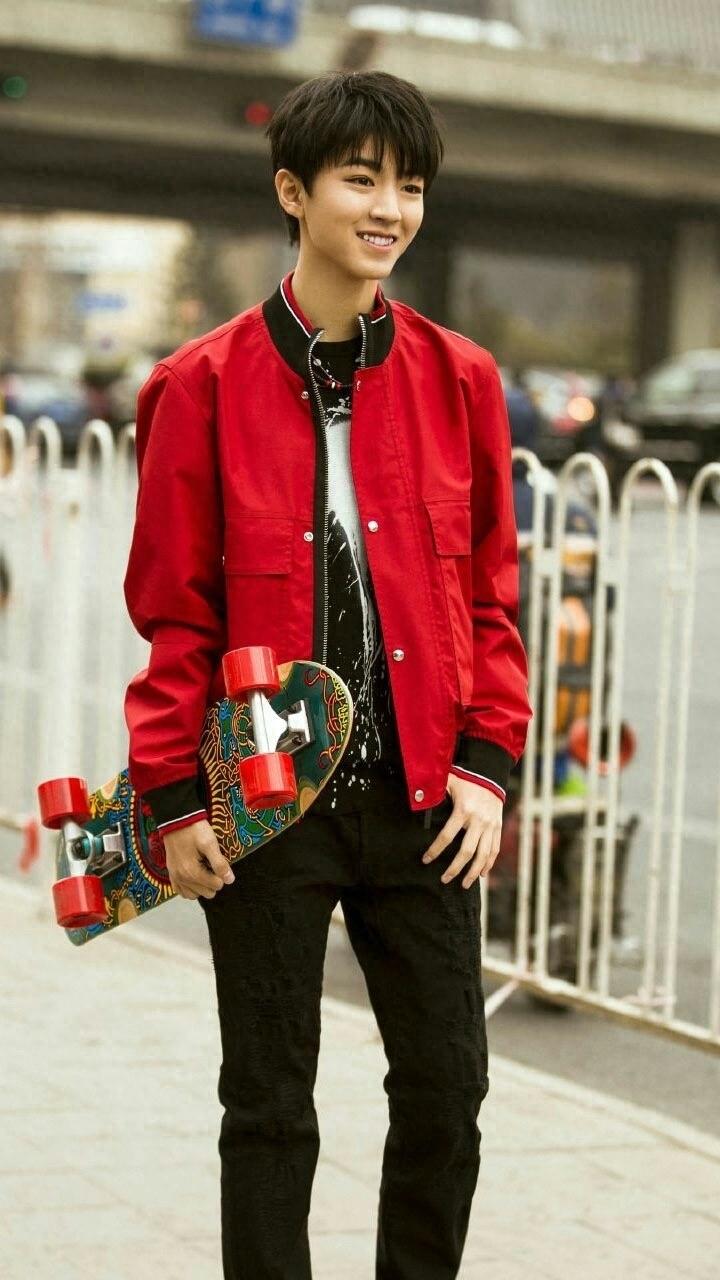 壁纸|王俊凯的女朋友收图啦