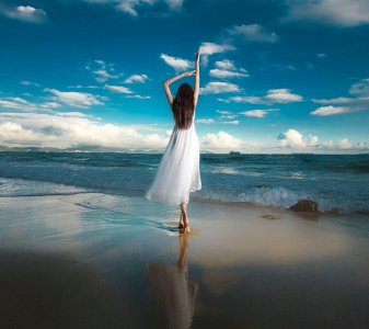 ​纳兰容若的最美诗词：我是人间惆怅客！