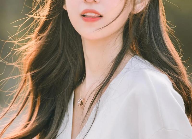 男生会跟哥们讨论喜欢的女生