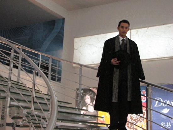 《丑女无敌》里王凯的许文强造型,你有印象吗?