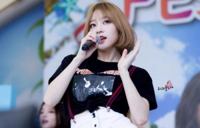 ​安希妍参加综艺，呆萌眼神全程撩汉！