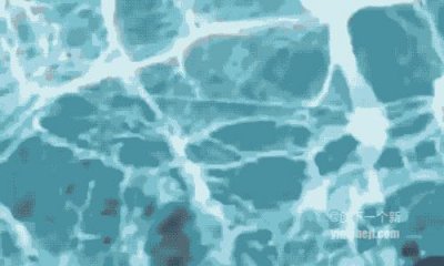 ​这才叫无边泳池！360度全都是水