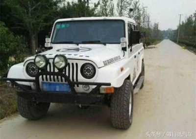 ​花大价钱改装北汽战旗皮卡，如今卖二手车3万人家嫌弃它是废铁