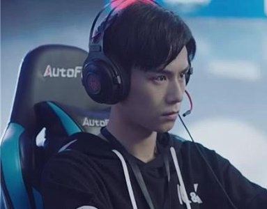 ​一起来聊聊《亲爱的，热爱的》里的第二大帅哥吴白