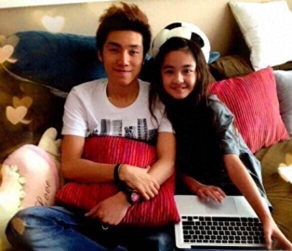 12岁的Miki恋上21岁的张木易，两人终于修成正果