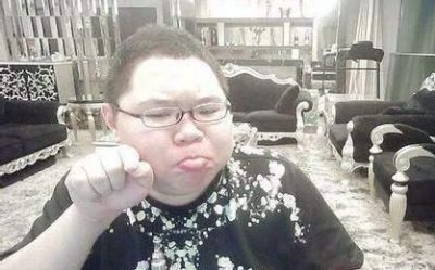 ​pdd为什么叫骚猪？嫖老师又是怎么回事？