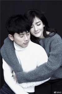 ​俞灏明晒与张杰合影送祝福 网友赶紧催婚：就等你了