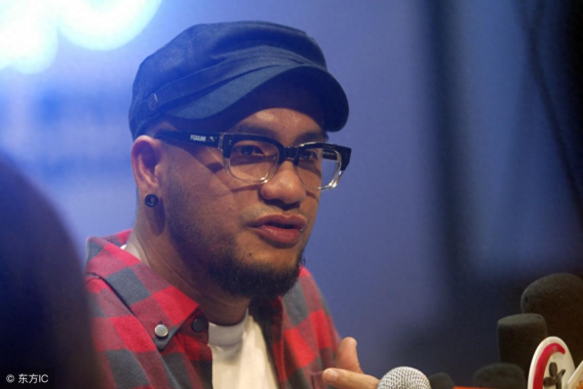 中国台湾男歌手：张震岳