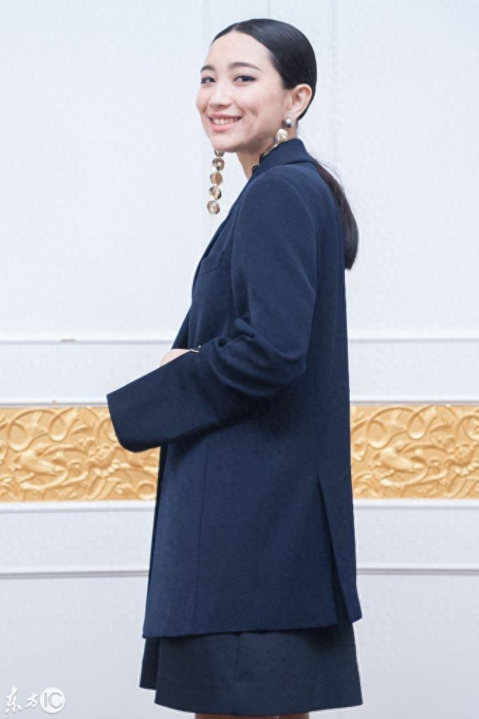 《歌手》踢馆选手苏诗丁到底什么来历？看完介绍后网友不淡定了！