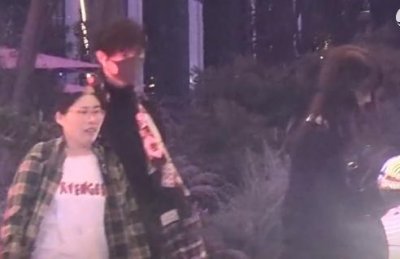 ​金晨否认恋情后与绯闻男主出入酒吧嗨到凌晨在被拍