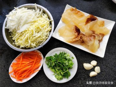 ​家常凉拌大白菜的三种做法，清脆爽口鲜美解腻，做法简单一看就会