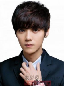 ​发型男刘海短发图片 帅气清爽最百搭