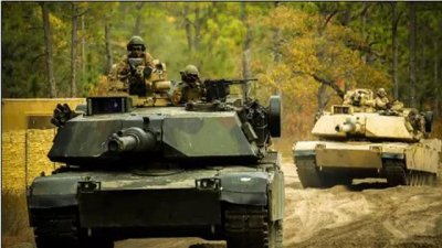 ​这个怪物叫“爬行者”，这样的汽车让人大开眼界！