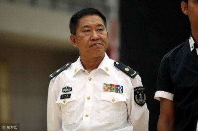 ​国家一级演员：杜旭东