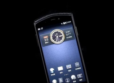 ​选择手机时，128G和256G内存到底哪个更好？其实两者各有利弊