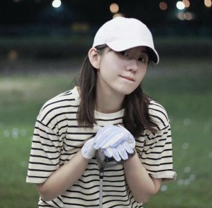 ​恭喜！新一代女神正式签约TVB成“亲生女”，长相甜美演技不尴尬