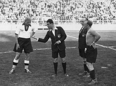 ​历届世界杯季军战，场均4球，韩国是亚洲之光但不光彩