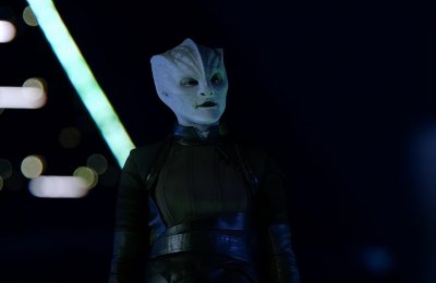 ​《奥维尔号第三季》第四集剧情—特蕾娅煽动子民